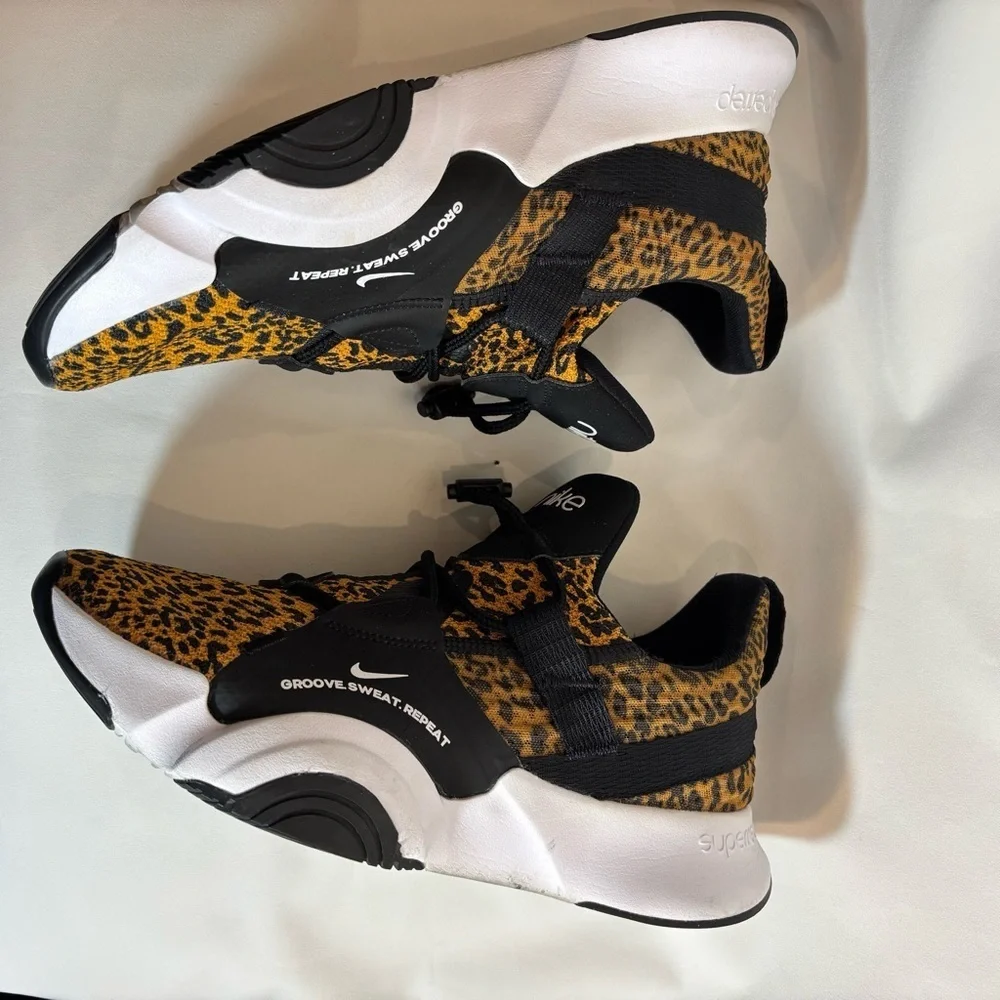 NIKE Sz 9.5 SuperRep Trainers Running Leopard Print Sneakers Bungee Closure - Picture 6 of 11